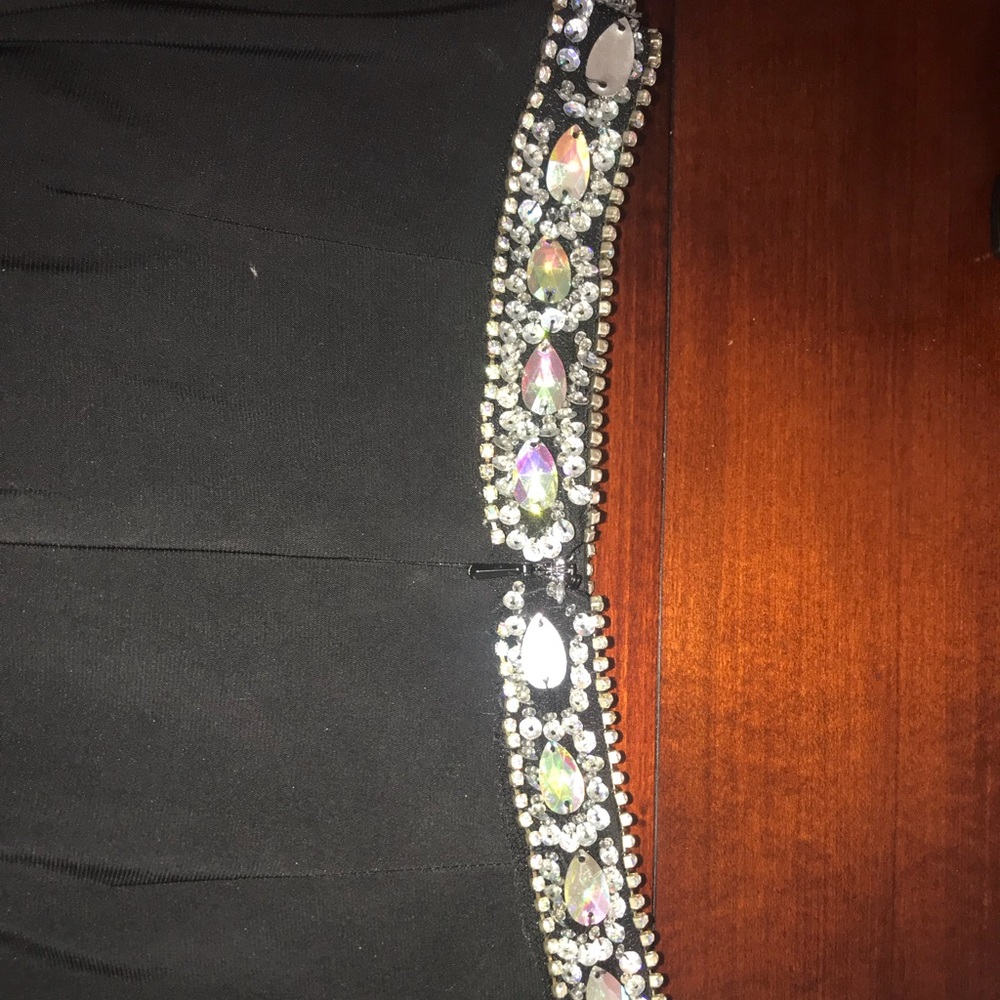 PROM DRESS - Picture 5 of 7